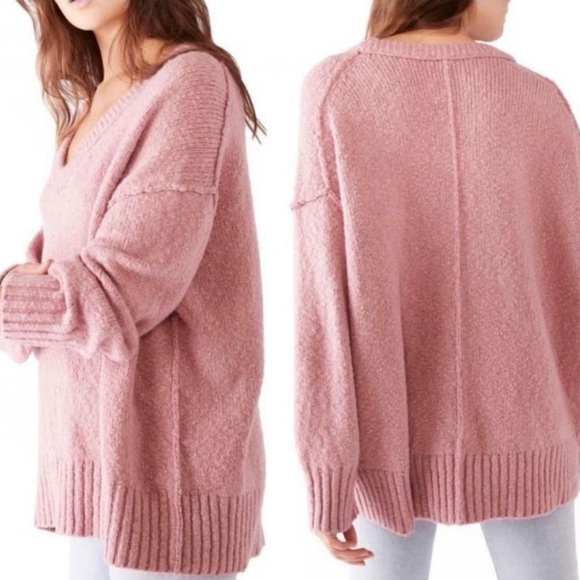 Free People Revolve Pink Lightning Brookside Oversized Sweater Sz Small - Picture 1 of 8